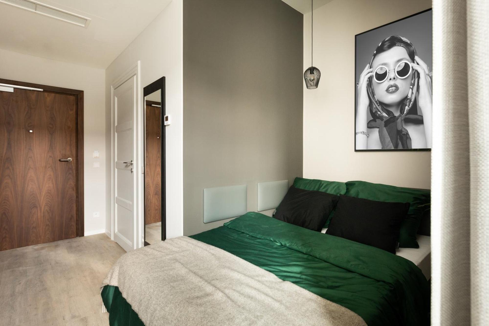 Milestone Krakow Center Urban Living Aparthotel Bagian luar foto